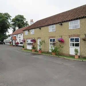 Greyhound Inn